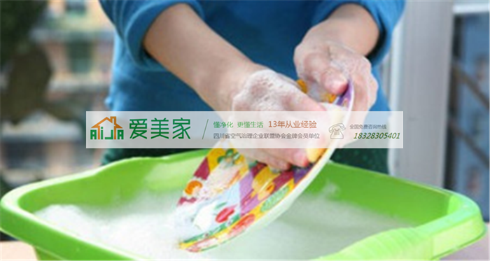 时时刻刻受毒害,日常生活中常用的这些生活用品也可能“有毒” 时时刻刻受毒害,日常生活中常用的这些生活用品也可能“有毒”