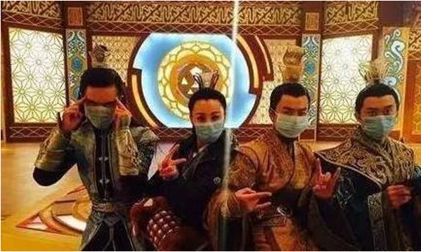 演员也有他们的不容易,吸甲醛、抗暴晒、熬相思 演员也有他们的不容易,吸甲醛、抗暴晒、熬相思